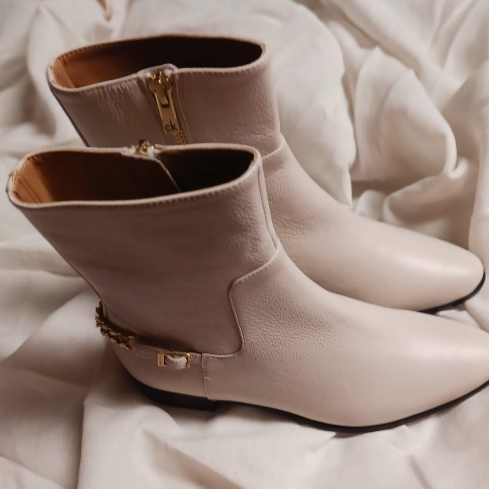 Calvin Klein Finius Flatboot - Picture 5 of 8